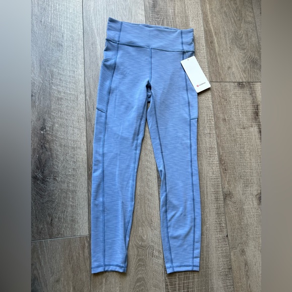 Lululemon Invigorate High-Rise Tight 25” in Heathered Water Drop Size 6 - Picture 3 of 8